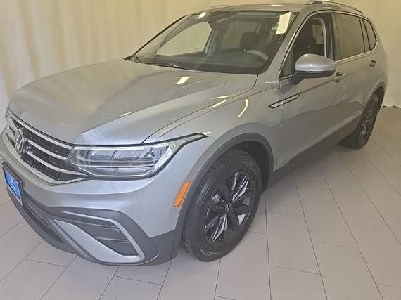 VOLKSWAGEN TIGUAN 4MOTION 2024 3VVMB7AXXRM109755 image